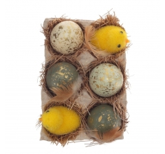 Пасхальная композиция с цыплятами