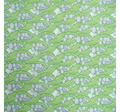 Бумага гофрированная 50 см/10 м, зеленая с рисунком (сиреневый)